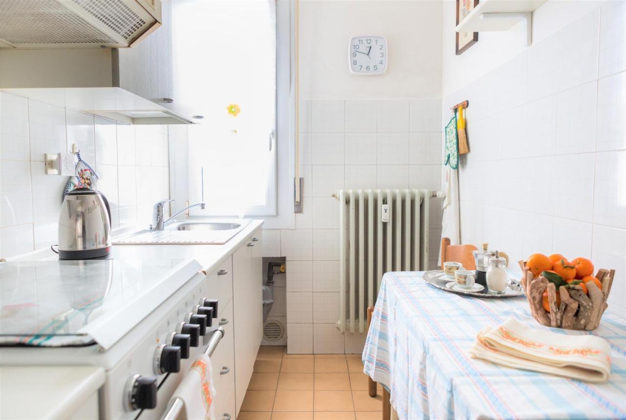 A Pochi Passi Dal Centro E Dall'Ospedale Di Parma公寓 外观 照片