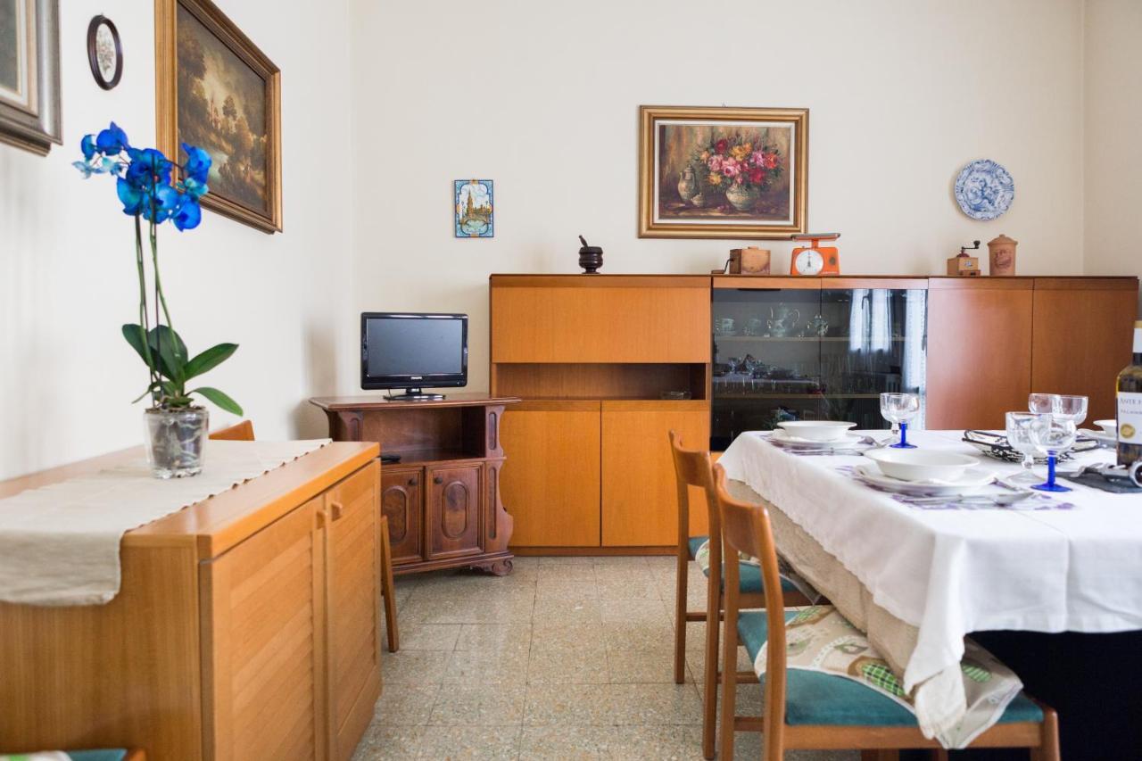 A Pochi Passi Dal Centro E Dall'Ospedale Di Parma公寓 外观 照片